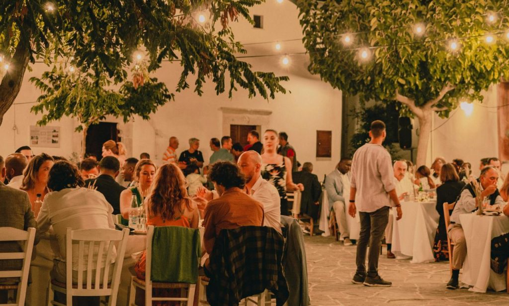 How to Network and Make Valuable Connections