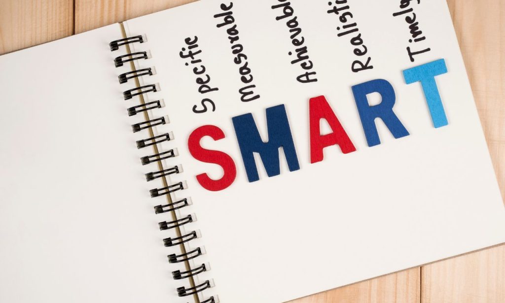 How to Set SMART Goals for Finance Professionals