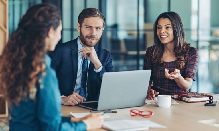 How to Build an Employer Branding Strategy