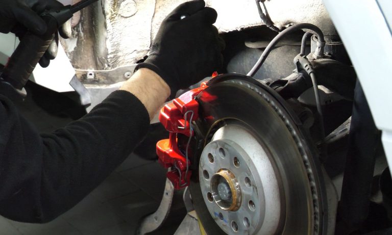 Why Drivers need to check the Brake System on Their Car Regularly?