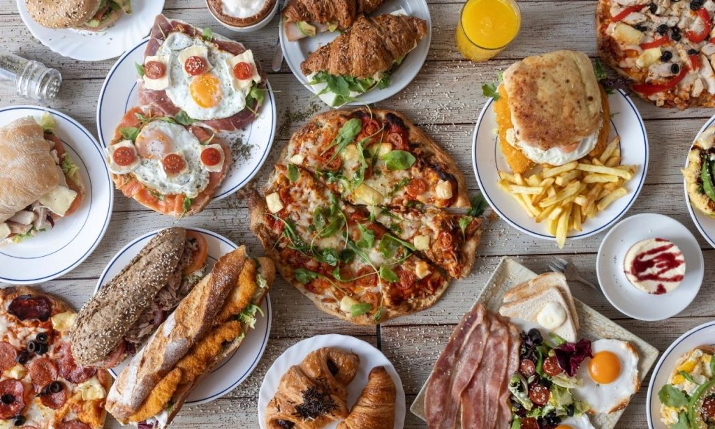 How Long Can Brunch Food Safely Sit Out Before It Should Be Replaced?